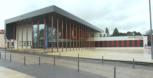 Centre culturel Ludo-médiathèque de Castets et pôle culturel Espace Emile Vignes Castets