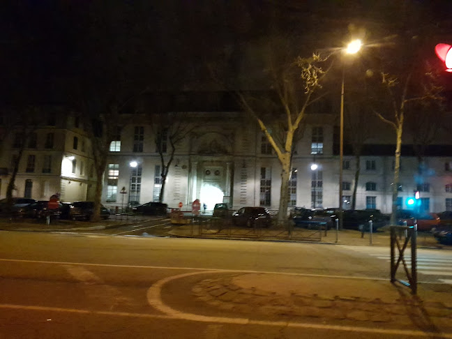 Soeurs Servantes Du Sacré Coeur de Jésus - Église