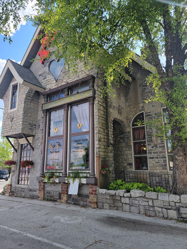 Art Gallery «Mojo Pie Spalon and Art Gallery», reviews and photos, 2037 S Waverly Ave, Springfield, MO 65804, USA