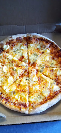 Plats et boissons du Pizzeria Domino's Pizza Dol-de-Bretagne - n°10