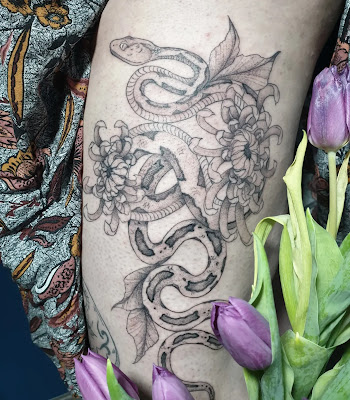 Les Nymphéas Noires Tattoo Shop à Sacy-le-Grand
