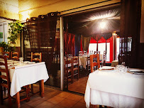 Atmosphère du Restaurant indien Le Palais des Roses à Lunel - n°2