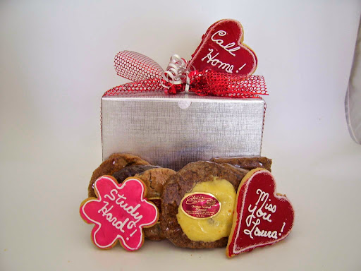 Chris's Cookies & Gift