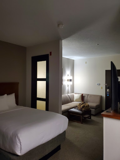 Hotel «Hyatt Place Kansas City/Overland Park/Convention Center», reviews and photos