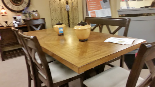 Furniture Store «Raymour & Flanigan Furniture and Mattress Store», reviews and photos, 1450 Clements Bridge Rd, Deptford Township, NJ 08096, USA