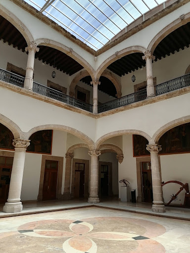 Museo de la Ciudad 450