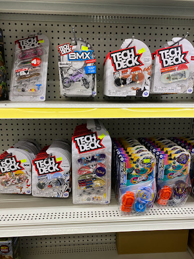 Toy Store «Toy Box», reviews and photos, 300 W Boston Post Rd, Mamaroneck, NY 10543, USA