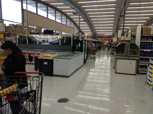 Asian Grocery Store «Hong Phat Food Center», reviews and photos, 101 SE 82nd Ave, Portland, OR 97216, USA
