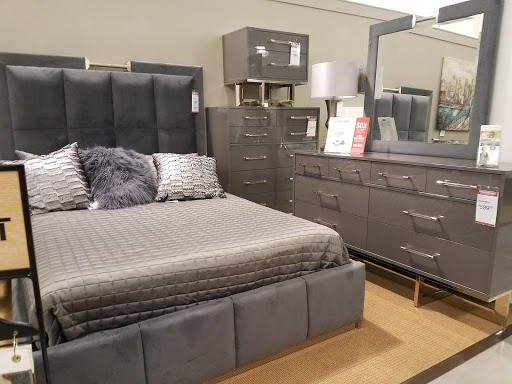Furniture Store «Value City Furniture», reviews and photos, 94 W Kemper Rd, Springdale, OH 45246, USA