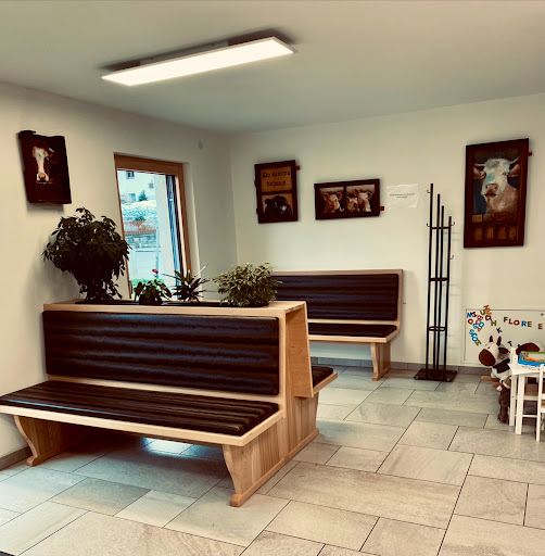 Tierarztpraxis Dr. Bartels unter Viechtach, Bayern