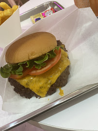 Cheeseburger du Restaurant de hamburgers PUSH Smash Burger - Saint Maur à Paris - n°16