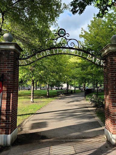 Park «Van Cortlandt Park», reviews and photos, Broadway and Vancortlandt Park S, Bronx, NY 10462, USA