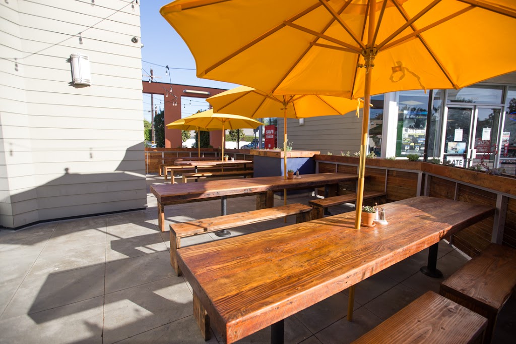 Rasselbock Kitchen & Beer Garden 90807