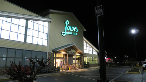 Grocery Store «Lowes Foods», reviews and photos, 5309 Carolina Beach Rd, Wilmington, NC 28412, USA