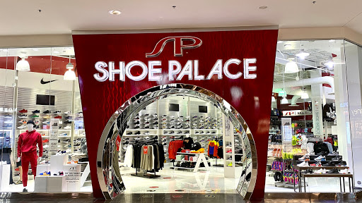 Shoe Store «Shoe Palace», reviews and photos, 2901 S Capital of Texas Hwy, Austin, TX 78746, USA