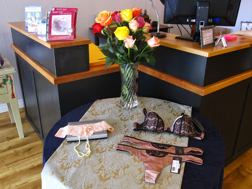 Lingerie Store «Suelto Lingerie Boutique», reviews and photos, 23 S Tracy Ave, Bozeman, MT 59715, USA
