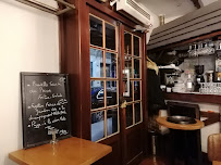 Bar du Restaurant italien Restaurant Capri à Paris - n°12