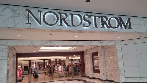 Department Store «Nordstrom», reviews and photos, 1400 S Hayes St, Arlington, VA 22202, USA