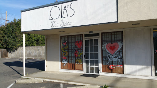 Lola's Hair Salon