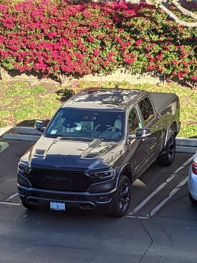Car Dealer «Simi Valley Chrysler Dodge Jeep Ram», reviews and photos, 2350 First St, Simi Valley, CA 93065, USA