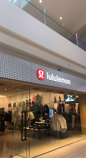 Sportswear Store «lululemon», reviews and photos, 8702 Keystone Crossing #21, Indianapolis, IN 46240, USA