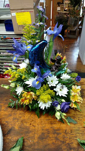 Florist «Broad Brook Gardens», reviews and photos, 938 Sullivan Ave, South Windsor, CT 06074, USA