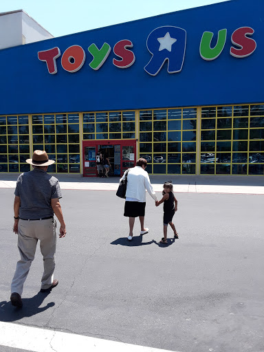 Toy Store «Toys