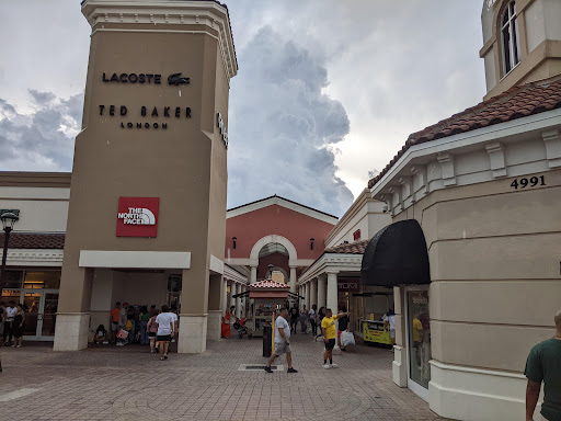 Invicta Store at Orlando International Premium Outlets