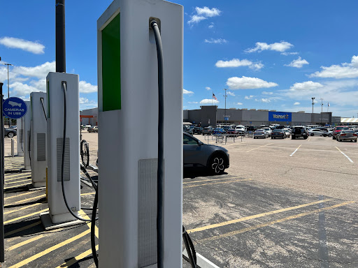 Electric vehicle charging station contractor Waco