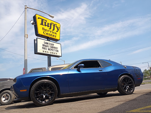 Auto Repair Shop «Tuffy Auto Services Center», reviews and photos, 1400 Broadway Ave, Lorain, OH 44052, USA