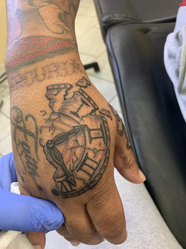 Explore family birth flower tattoo ideas, creative tattoo ideas in Kenner, available at Tattoology