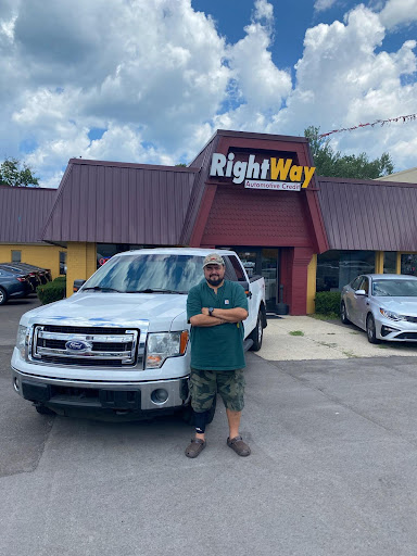 RightWay Auto Sales, 34966 S Gratiot Ave, Charter Twp of Clinton, MI 48035, USA, 