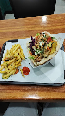 ROOTS OF BERLIN Berliner kebab à Paris
