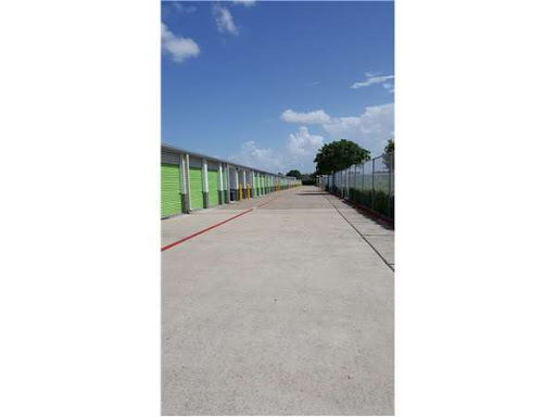 Storage Facility «Extra Space Storage», reviews and photos, 9809 Broadway St, Pearland, TX 77584, USA