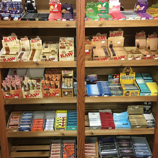 Tobacco Shop «World Cigar & Liquor», reviews and photos, 15012 Meridian E #8, Puyallup, WA 98375, USA