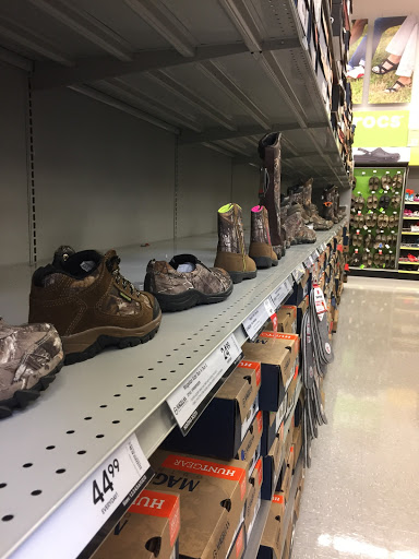 Sporting Goods Store «Academy Sports + Outdoors», reviews and photos, 1096 Bullsboro Dr, Newnan, GA 30265, USA