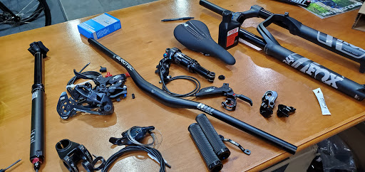 Bicycle Store «Bicycles Etc.», reviews and photos, 8036 Philips Hwy #8, Jacksonville, FL 32256, USA