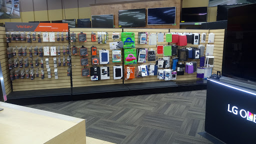 Electronics Store «Electronic Express», reviews and photos, 825 Nashville Pike, Gallatin, TN 37066, USA