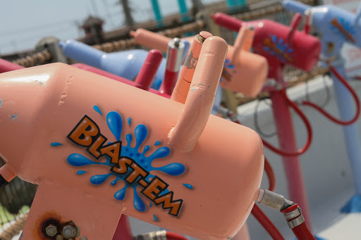 Water Park «Thundering Surf Waterpark», reviews and photos, 300 Taylor Ave, Beach Haven, NJ 08008, USA