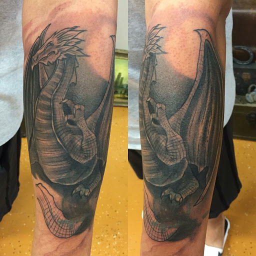 Explore small plant tattoo ideas, creative tattoo ideas in Florissant, available at St. Louis Ink