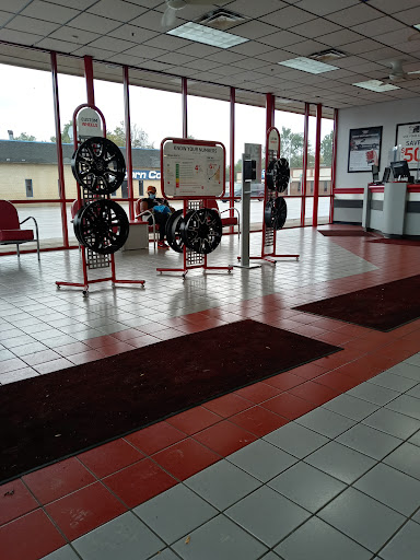 Discount Tire image 3