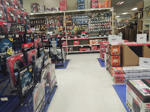 Hardware Store «Harbor Freight Tools», reviews and photos, 3970 W Ina Rd, Tucson, AZ 85741, USA