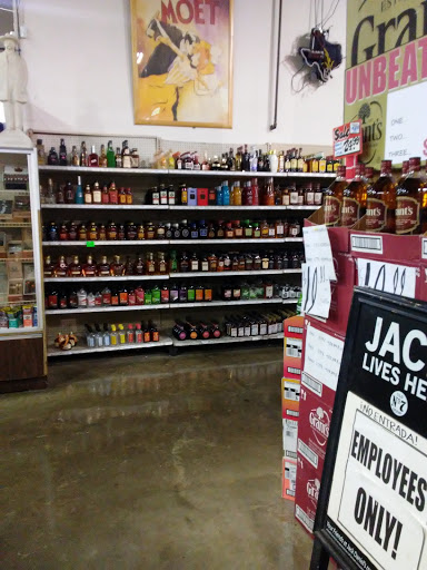 Liquor Store «Holiday Depot Liquor», reviews and photos, 6520 Randol Mill Rd, Fort Worth, TX 76112, USA