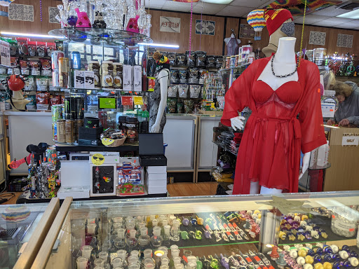 Tobacco Shop «Up N Smoke», reviews and photos, 85 Tunnel Rd, Asheville, NC 28805, USA