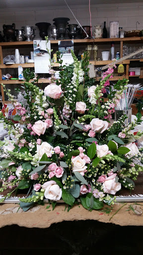 Florist «A & B Florist», reviews and photos, 908 S Cashua Dr, Florence, SC 29501, USA