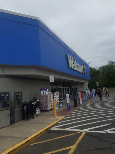 Discount Store «Walmart», reviews and photos, 120 Commercial Pkwy, Branford, CT 06405, USA