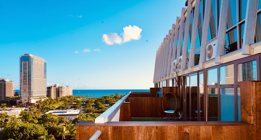 Hotel LaCroix Waikiki