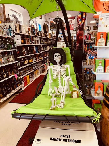 Liquor Store «Plainfield Discount Liquors», reviews and photos, 5975 Cambridge Way, Plainfield, IN 46168, USA