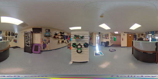 Pet Supply Store «J & J Dog Supplies», reviews and photos, 975 Ford St, Colorado Springs, CO 80915, USA