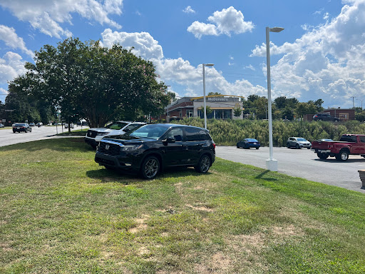 Honda Dealer «Flow Honda in Winston Salem», reviews and photos, 2600 Peters Creek Pkwy, Winston-Salem, NC 27127, USA